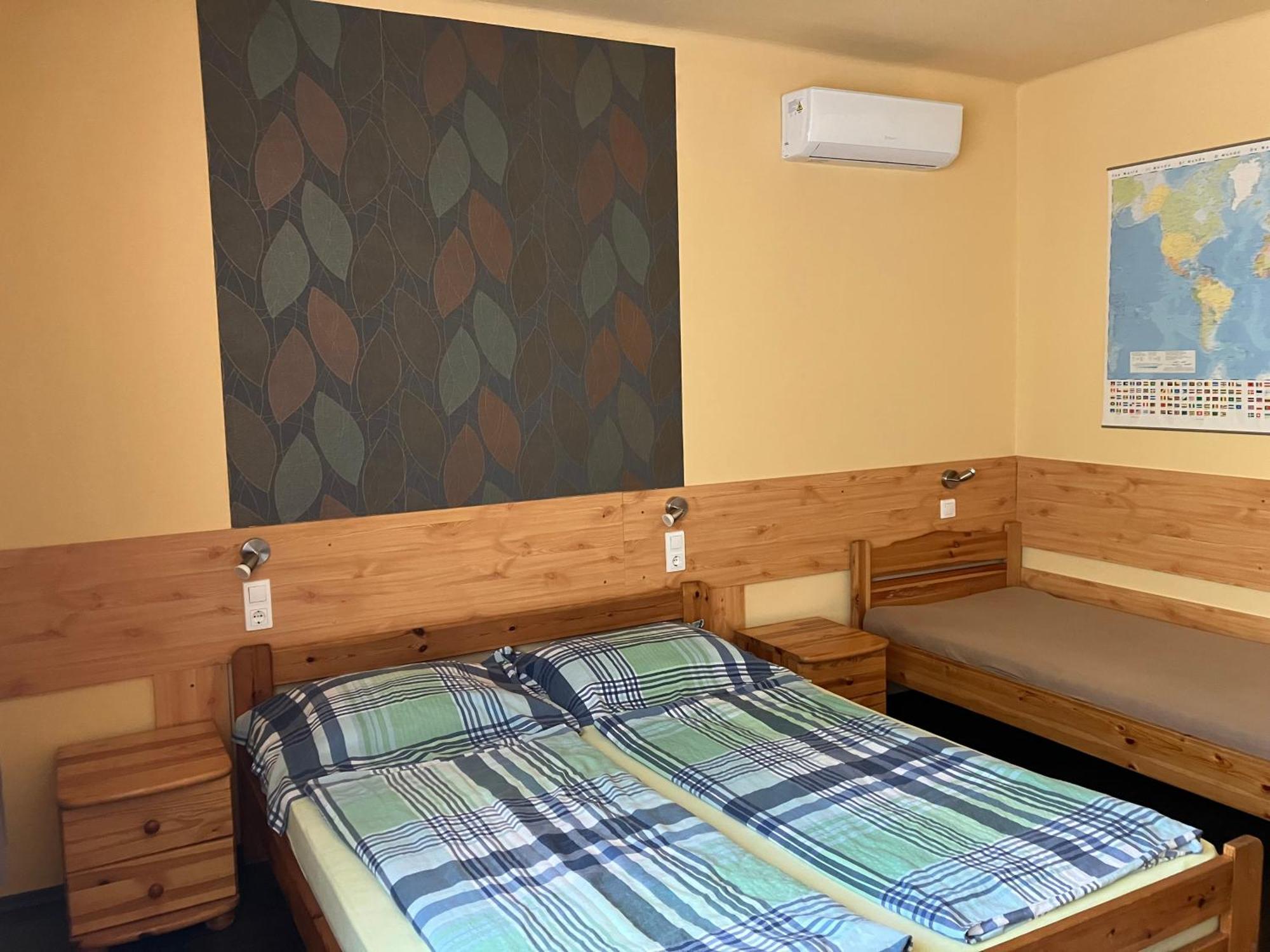 Adel Apartman Шарвар Екстер'єр фото